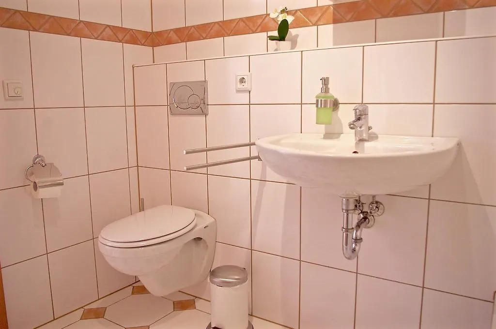 Ferienwohnung Am Henkelsee Iphofen 0*,  Γερμανία